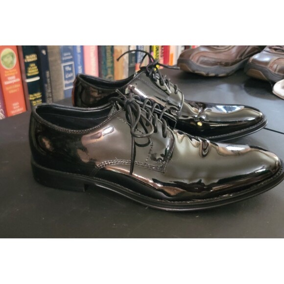 Men s Black Patent Leather Derby Dress Shoes size 8 The Black Tux Premium Formal - Picture 2 of 16